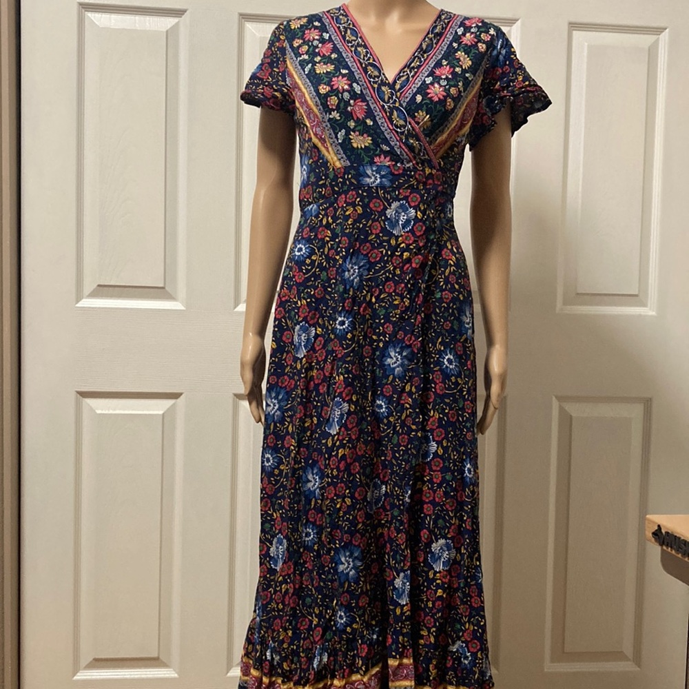 Zesica M Maxi Dress - Picture 1 of 5